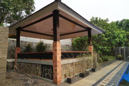 Pesona Air - Villa and Private Pool in Depok city