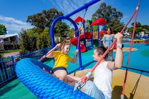 Attractions, BIG4 Melbourne Holiday Park in Fawkner