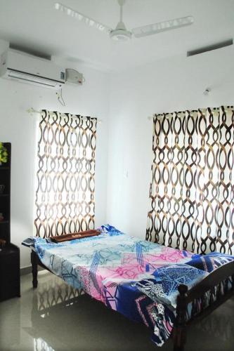 Standard Triple Room room in El Casa Homestay