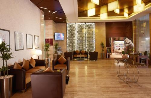 Lobby, Treppan Hotel & Suites by Fakhruddin in Dubai Sports City