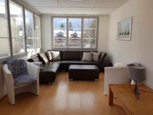 Townhouse II Sleeps 12 guests Central 1