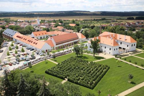 Hotel Zámek Valeč