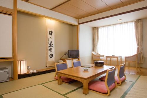 碧の美　ゆゆ和室 本館