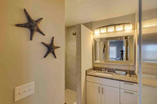 Schooner Court 740 - image 6