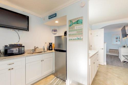 Pelican Pointe - image 5