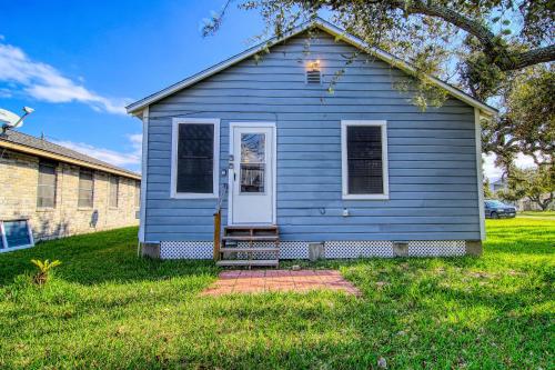 Coastal Hideway #B - image 3