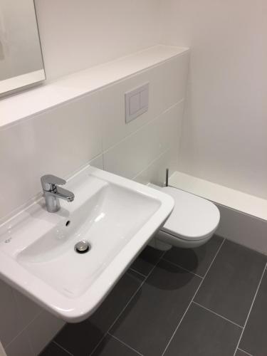 Munich Apartment 129m von Elisabeth-Mann-Borgese-Straße entfernt