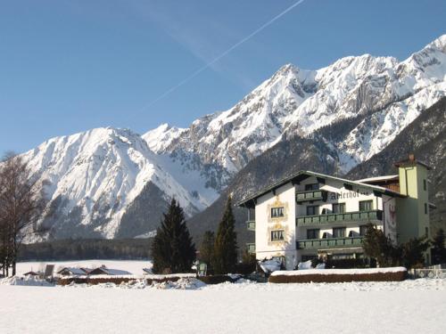 Adlerhof am Sonnenplateau - Hotel - Mieming