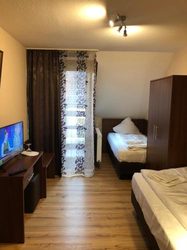 Double Room with Shared Shower and Toilet