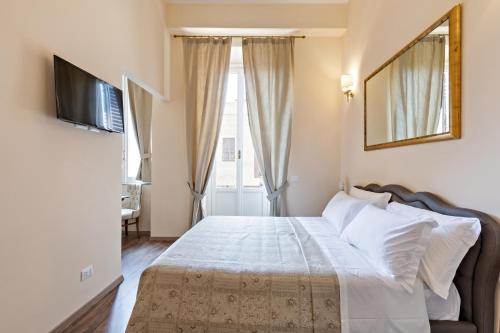 Vatican Domus Luxury Rooms - image 7