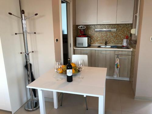 Studio Apartments Santa in โปเลียเน