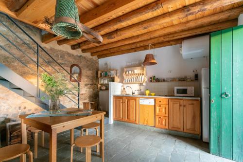 Casa de los Curas, 2 Hab 4 Pers Max in 格拉納多