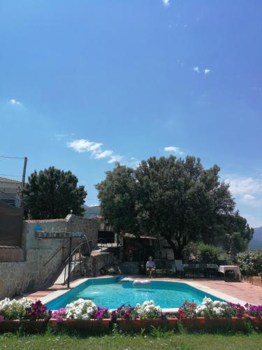 Chalet Rural en Navaluenga Chalet Rural en Navaluenga