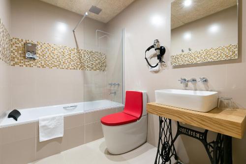 Hotel Montmar - image 10
