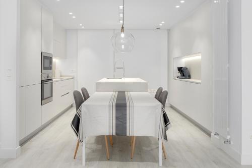 Kimu - Basque Stay - image 12