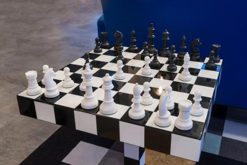 the niu Square - image 11
