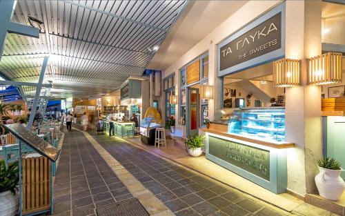 Livikon by the Sea - image 3