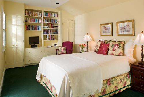 The Inn at Whitewing Farm - image 14
