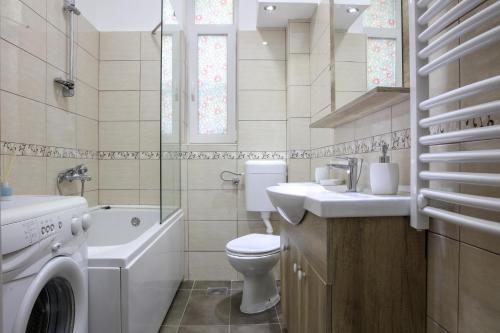 Natalie's Residence - image 2