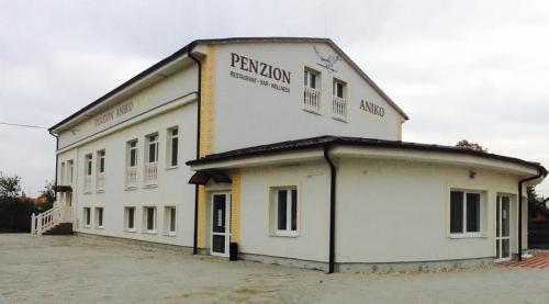 PENZION ANIKO GOLD ***