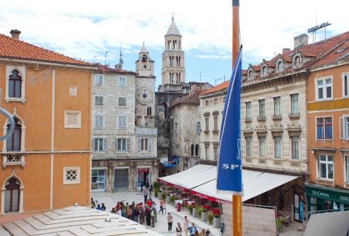 Luxury Rooms Lucija and Luka, Сплит
