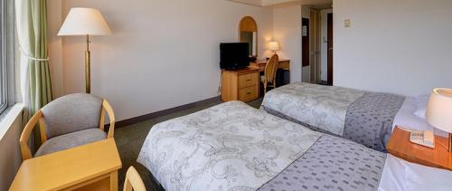 room detail thumbnail 2