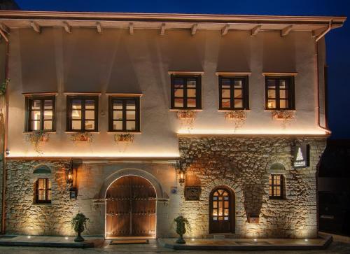 KAMARES Historic Boutique Hotel & Spa