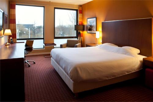 Skotel Amsterdam, Hotelschool The Hague – Amsterdam, NY