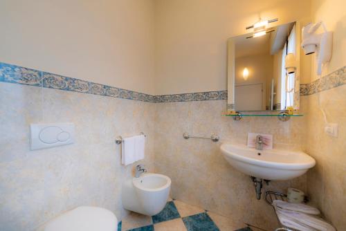 Junior Suite image 10