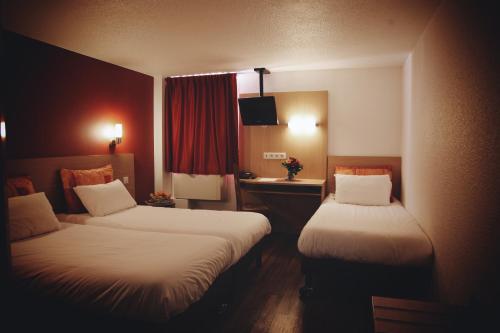 La Roseraie - Hotel & Restaurant Hotel de charme L'Haÿ-les-Roses