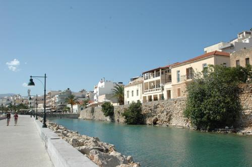 Blue Vista Cottage Sitia - image 2