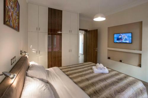 Spacious & convinient place near Acropolis Museum by GHH