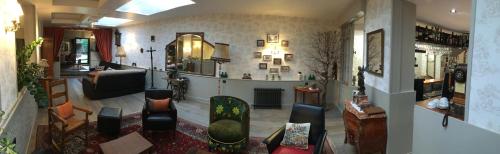 Közös társalgó / TV, Hypnos Hotel in Hesdin