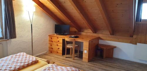 Hotel Gravas Lodge - image 9