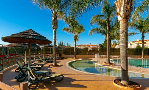 A24 - LuzBay Beach Apartment - image 5
