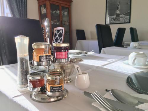 The Spindrift Guest House in 安斯特拉瑟