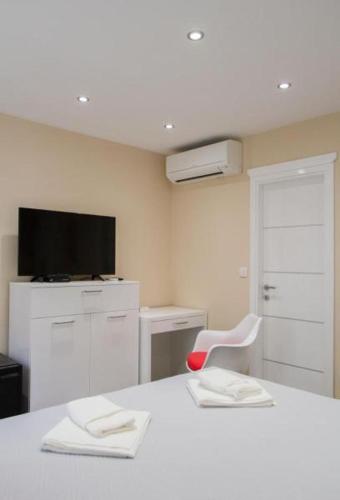 Elegant Residence Rooms 2