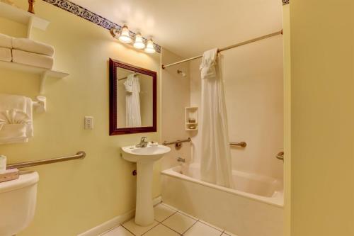 Ocean Walk Resort Unit 1208 - image 5