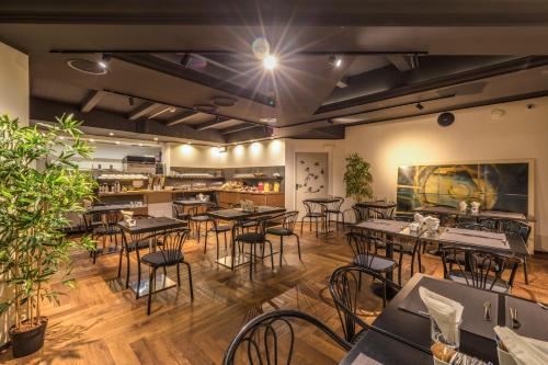 Étterem, Hotel Roxy near Planetario Ulrico Hoepli