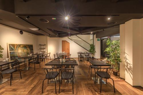 Étterem, Hotel Roxy near Planetario Ulrico Hoepli