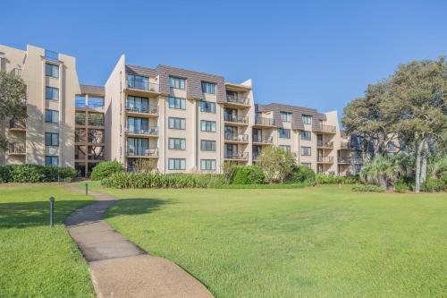 Island Club 5 - image 9