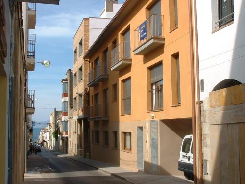 Mestral - apartamentos céntricos, L'Escala (foto 3)