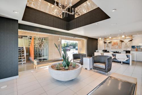 ล็อบบี้, Scottsdale Parkview Resort near คาสิโน อริโซนา-แม็คเคลลิพ