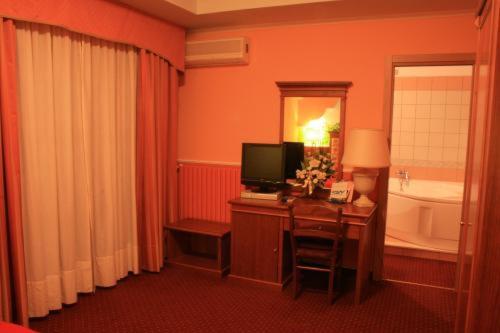 Hotel La Marchesina - image 5