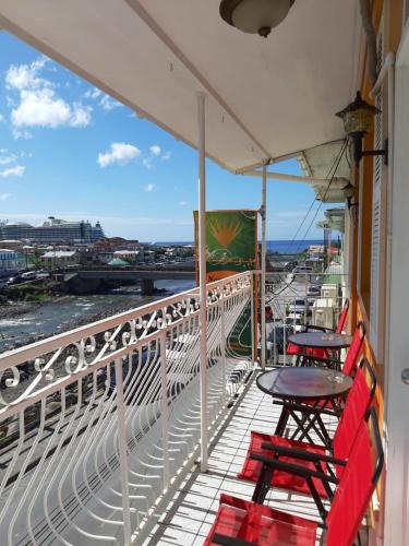 balkon/taras, Narakiel's Inn in Roseau