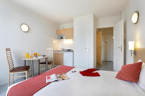 Vacancéole - Les Demeures Champenoises - image 2