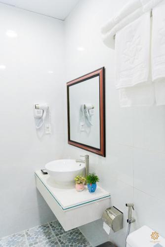 VF Hotel Dalat – Dalat
