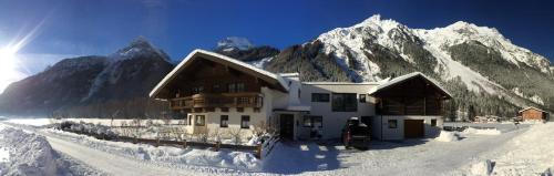 Entrance, Apart Armin in Langenfeld