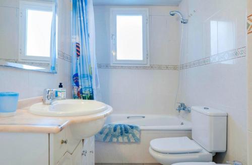 Apartment with Beach Views, Fuengirola (foto 8)