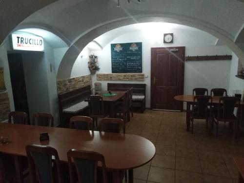 Restaurant, Penzion U dvojice in Nove Mesto Na Morave